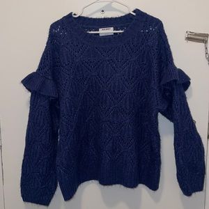 Old Navy oversized cropped sweater - size XL